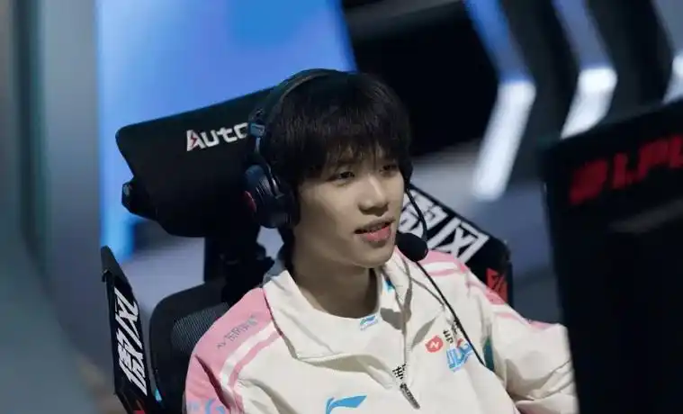 DOTA2转会风云：如果把队内短板踢了换个韩援，真的能起飞？
